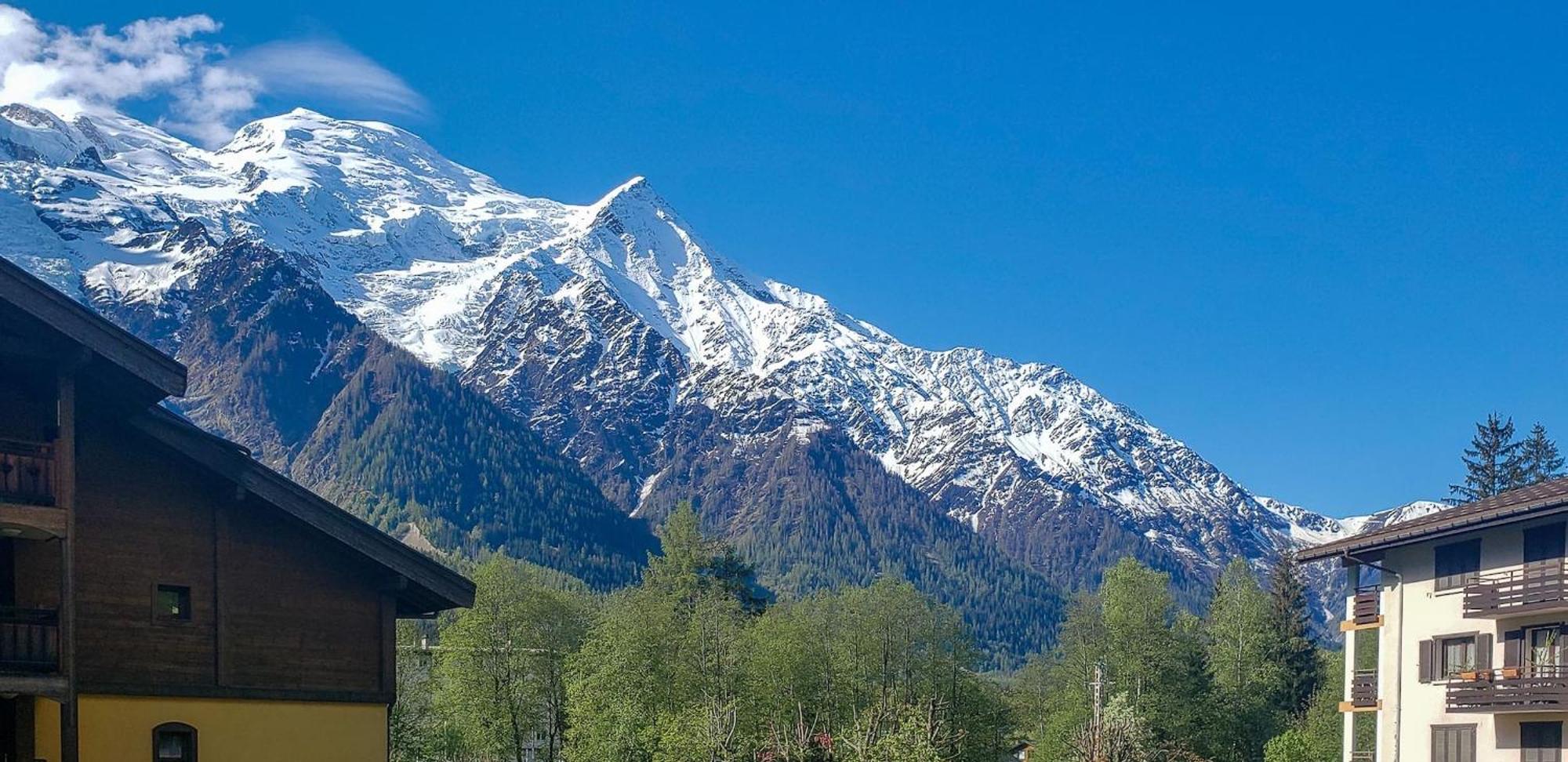 Les Capucins - Calm - Mont-Blanc - Lake Gaillland Chamonix Mont Blanc Exterior foto